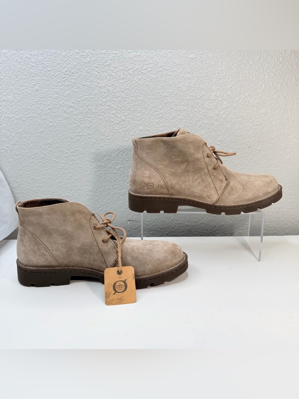 NWOB Women's Born Banni Chukka Bootie Distresed Taupe Tortora Suede F69817 S 10